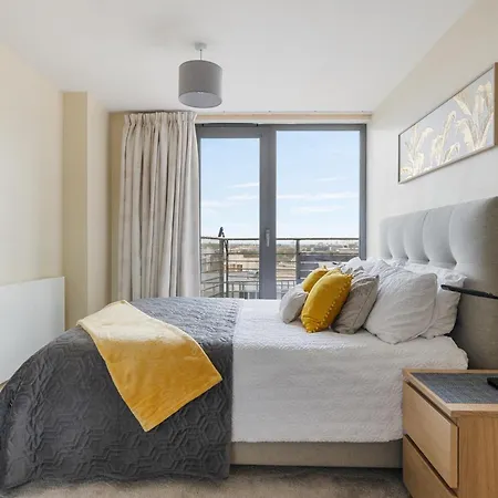 Stratford Skyview Apartment Londres Exterior foto